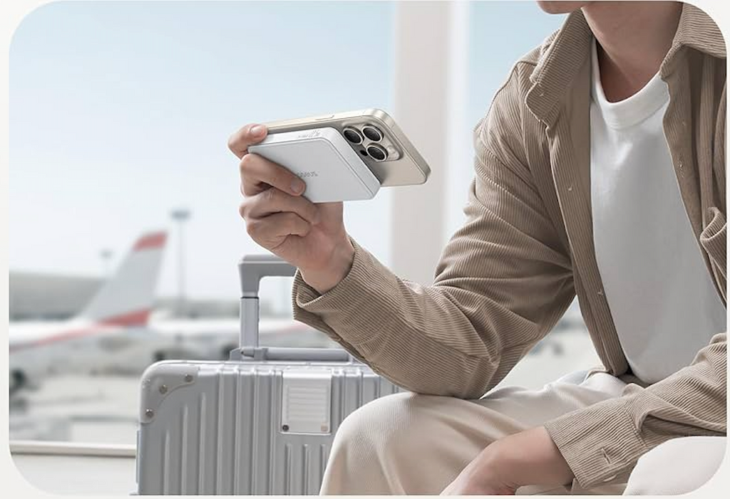 Why Aussie Travellers Should Always Pack a Power Bank or Portable Battery ✈️🔋