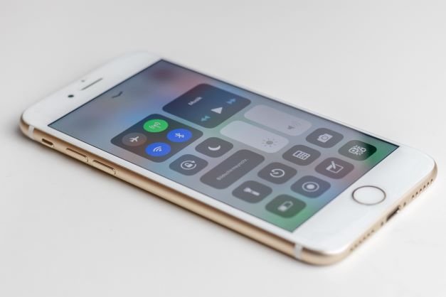 5 possible reasons why you can’t turn on Wi-Fi or Bluetooth in the device settings