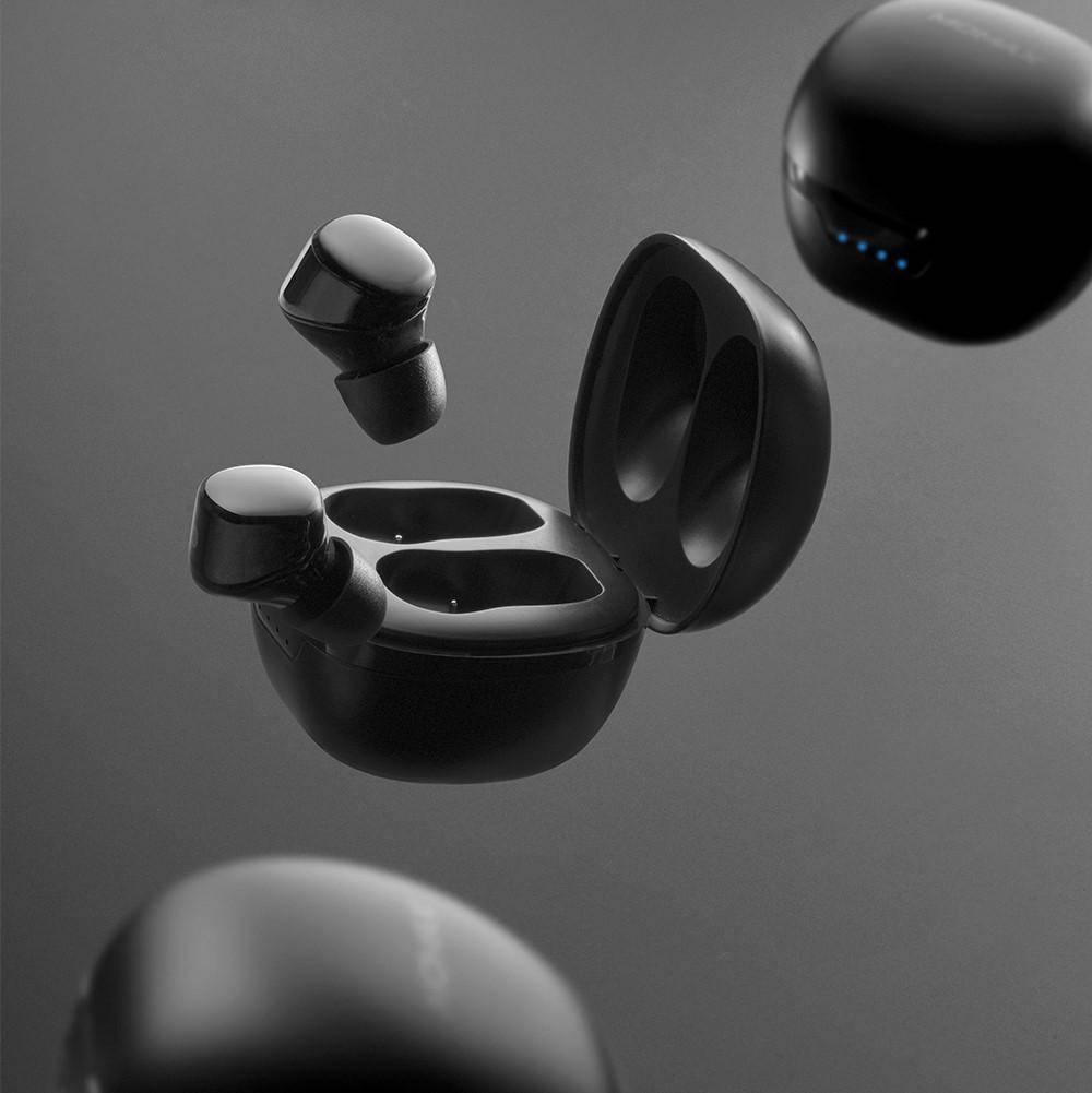 Momax Pills Mini True Wireless Bluetooth Earbuds