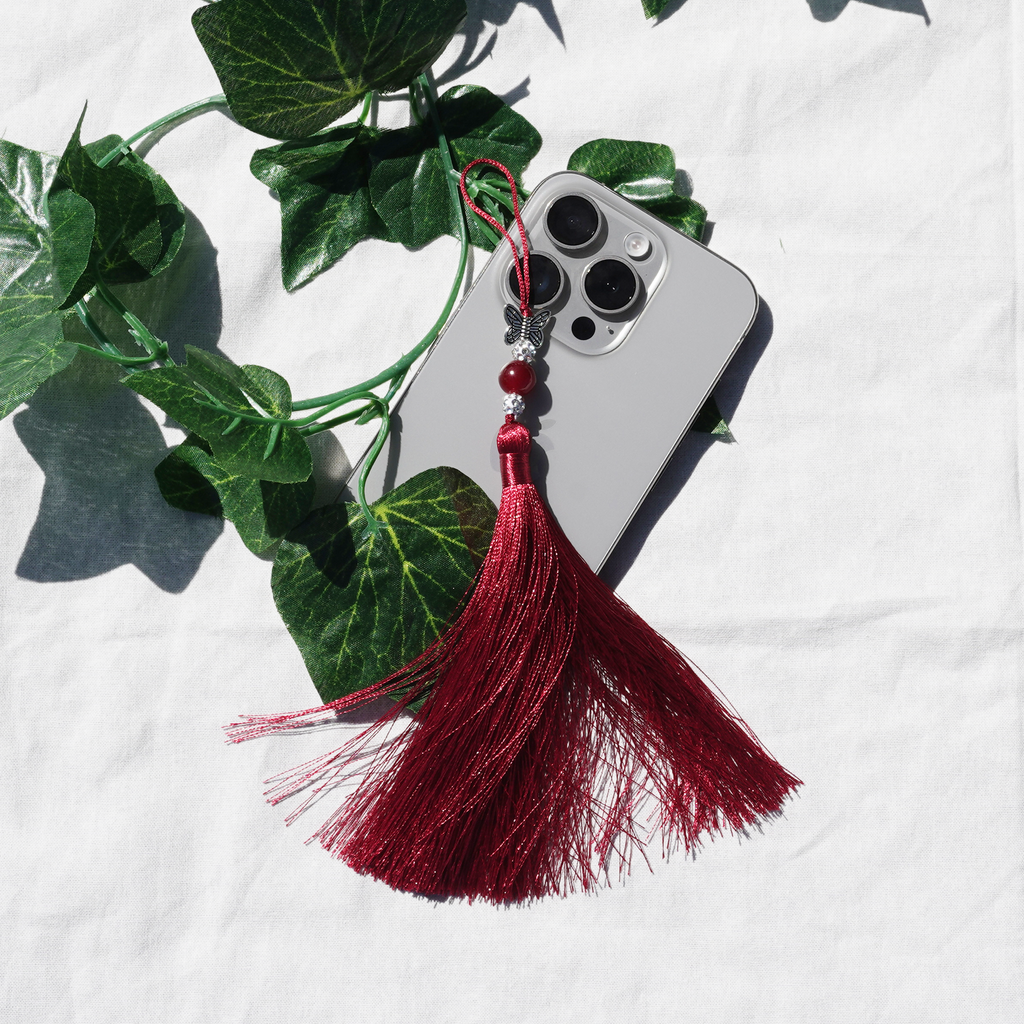 Long Norigae Deep Red Phone Charm