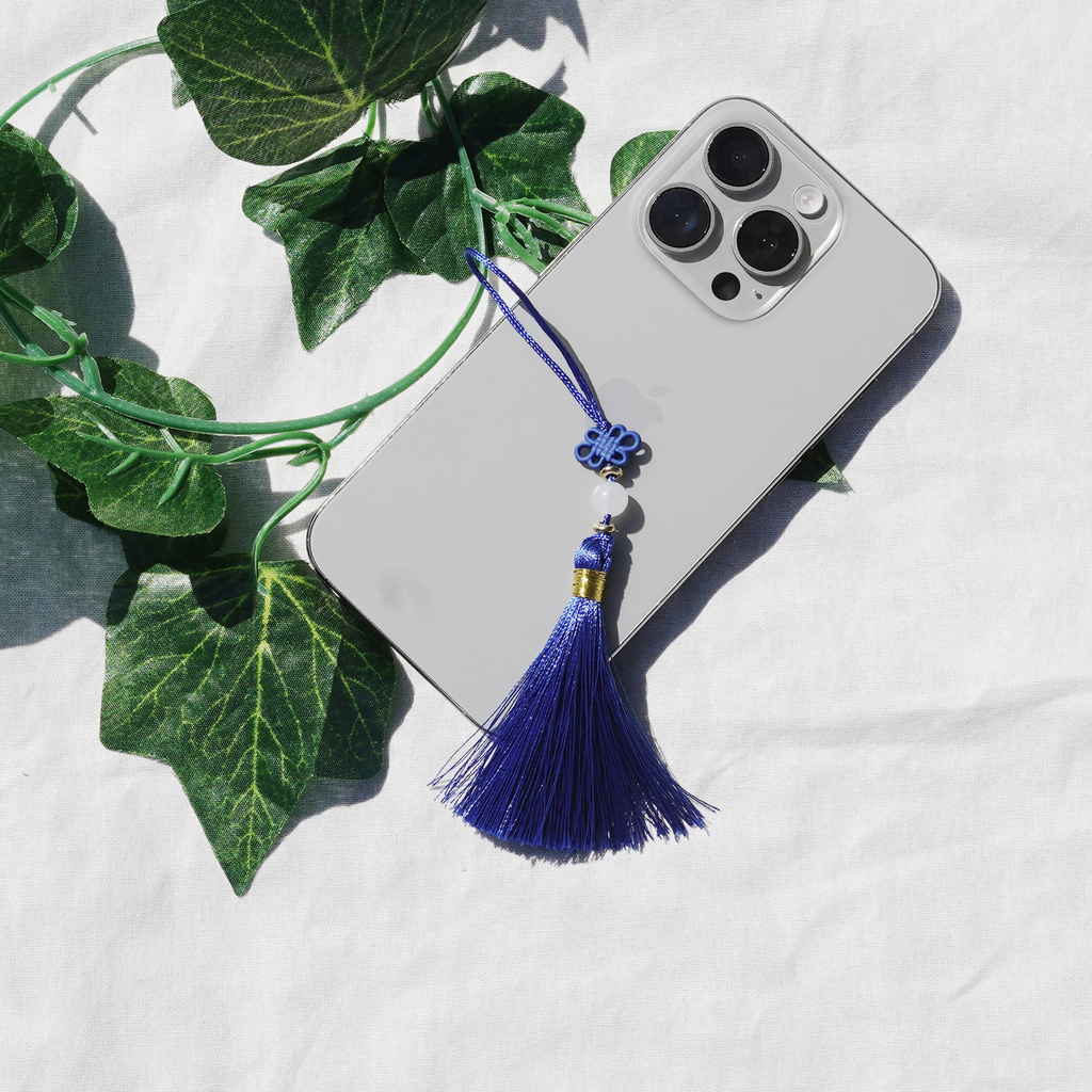 Short Norigae Blue Phone Charm